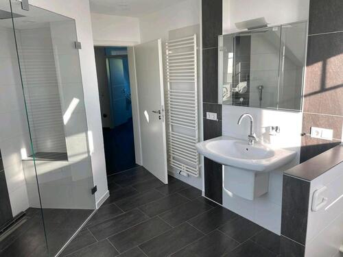 Foto - Dachgeschosswohnung - 800,00 EUR Kaltmiete,