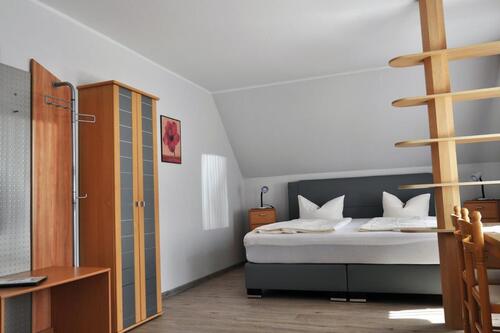 Foto - möbiliertes Apartment - 490,00&nbsp;EUR Kaltmiete, ca.&nbsp; 30,00&nbsp;m&sup2;