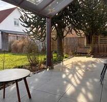 WG Zimmer, Haus-Sharing, - 750,00&nbsp;EUR Kaltmiete, ca.&nbsp; 160,00&nbsp;m&sup2; in Pfaffenhofen an der Roth (PLZ: 89284)