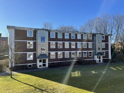 Foto - 4-Zimmer-Wohnung + renoviert + in 24582 Bordesholm