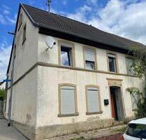 Einfamilienhaus mit mehrere Gebäude und große Grundstück! - Lauterecken