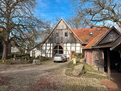 Foto - Fachwerkhaus zu verkaufen - 680.000,00&nbsp;EUR Kaufpreis, ca.&nbsp; 320,00&nbsp;m&sup2;