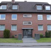 Gut ausgestattete Dachgeschosswohnung mit Blick ins Grüne - Gelsenkirchen Gelsenkirchen-West