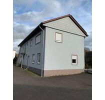 6 Zimmer Wohnung im Erdgeschoss mit Aussenanteil in Gersheim