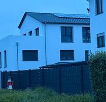 Moderne 3-Zimmer-Wohnung (ca. 104 m²) - Langenhagen Engelbostel