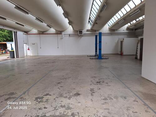 Foto - Gewerbehalle - 2.105,00&nbsp;EUR Kaltmiete, ca.&nbsp; 6,50&nbsp;m&sup2;