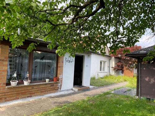 Foto - Große Grundstück mit Baugenehmigung und Bungalow