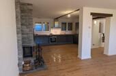 Foto - 4,5-Zimmer Wohnung mit Kamin, Einbauküche, Balkon und Terrasse