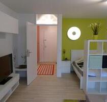 Schickes Nichtraucherin Apartment, möbliert mit Balkon - Nürnberg Altstadt, St. Lorenz