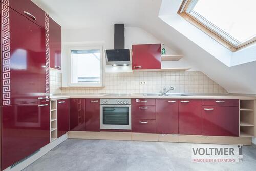 Foto - DURCHDACHT - helle Dachgeschosswohnung mit Einbauküche und Balkon in Neunkirchen!