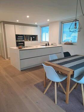 Foto - 3 12 Zimmer Erdgeschosswohnung - 1.100,00&nbsp;EUR Kaltmiete, ca.&nbsp; 120,00&nbsp;m&sup2;