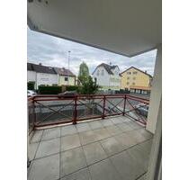 2-Zimmer-Wohnung nahe Frankfurt – EBK, Balkon, TG-Stellplatz - Kriftel