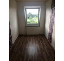 *NEU* Renovierte 4 Zimmer Wohnung mit Balkon zu vermieten in Kindelbrück