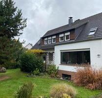 Großzügiges Mehrfamilienhaus in Hessisch Oldendorf OT