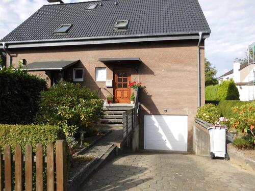 Foto - Gepflegte DHH in Poppenbüttel von Privat zu verkaufen