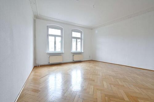 Foto - Erstbezug nach Renovierung – Stilvolle 2-Raum-Wohnung mit XL Wohnzimmer im Herzen von Annaberg