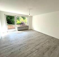 Helle, modernisierte 2-Zi-Whg m. Balkon & Gartenbenutzung, Unterb - Düsseldorf Stadtbezirk 8