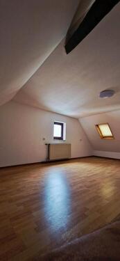 Foto - 5 Zimmer Reihenhaus zur Miete in Hellenhahn-Schellenberg