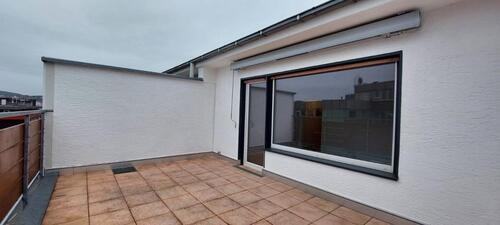 Foto - Erstbezug nach Renovierung - Helle 2-Zimmer-Single-Wohnung