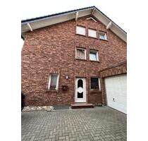 Doppelhaushälfte mit Schlafzimmer und Bad im EG, Alt-Hürth