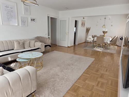 Foto - großzügige & helle 3 12-Zi-Wohnung in 70771 LE zu vermieten