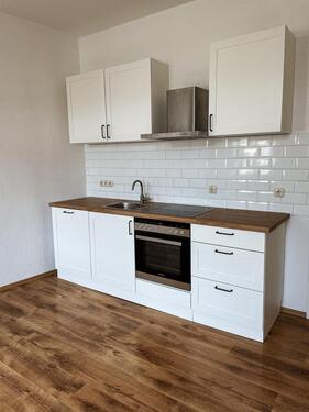 Foto - Gemütliche 2-Raum-Wohnung mit Einbauküche im gepflegten Mehrfamilienhaus