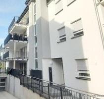 **Erstbezug! Gehobene neue 5-Zimmer-Wohnung mit XL Terrasse, Fußbodenheizung und viele Extras** - Obertshausen