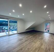 Dachgeschoss 4 zimmer Wohnung mit super Blick ins Breuberg