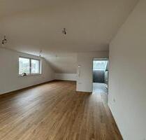Schwebheim - Erstbezug - 3 Zimmer Dachgeschosswohnung
