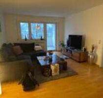 Gepflegte 2-Zimmer-Hochparterre-Wohnung mit neuem Bad,Balkon und - Brakel