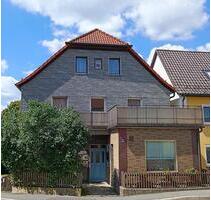 Ehemaliges Wohn- und Geschäftshaus zu verkaufen - Plankenfels