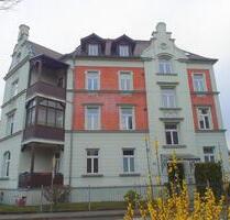 Helle 2-Zimmer-Wohnung mit Balkon, Laminatboden, sep. Küche & Badewanne - Löbau