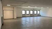 Foto - 176,76 m² - Helle Laden-Bürofläche