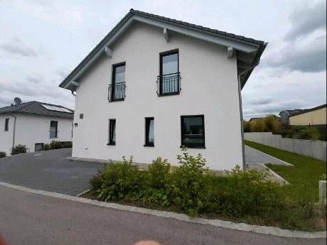 Foto - EINFAMILIENHAUS BJ. 2019, KFW 55 MIT LUKRATIVER RENDITE !