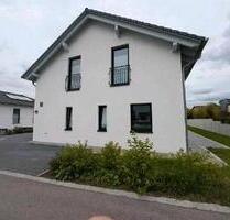 EINFAMILIENHAUS BJ. 2019, KFW 55 MIT LUKRATIVER RENDITE ! - Schorndorf