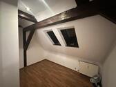 Foto - 3 Zimmer Dachgeschoßwohnung zur Miete in Lustadt