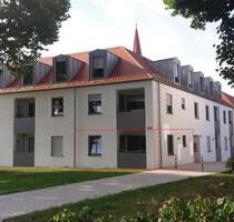 1 12 Zimmer-Wohnung, 92318 NeumarktOpf. - provisionsfrei ! - Neumarkt in der Oberpfalz Altenhof