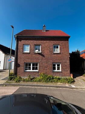 Foto - Haus in Niederzier, vormerken - 250.000,00 EUR Kaufpreis,