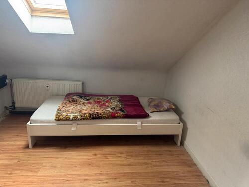 Foto - Wohnung zum vermieten - 425,00&nbsp;EUR Kaltmiete, ca.&nbsp; 100,00&nbsp;m&sup2;&nbsp;Wohnfl&auml;che