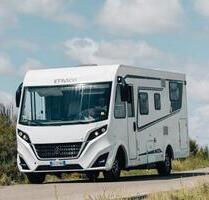 Wohnmobil Wohnwagen Stellplatz Halle inkl eigener Zugang - Landau an der Isar