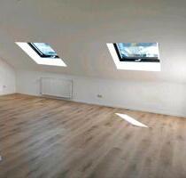Attraktive 4-Zimmer-Dachgeschosswohnung, Zentral in Kall