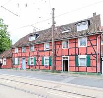 Mehrfamilienhaus mit Gewerbe - 8% Rendite, provisionsfrei - Dortmund Brackel