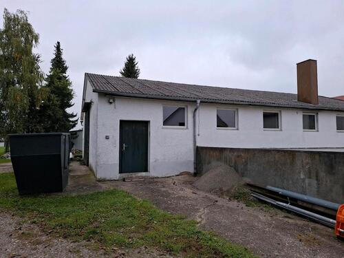 Foto - Lagerhalle 180qm - 990,00 EUR Kaltmiete,