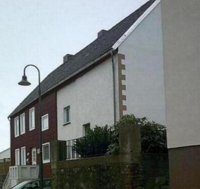 Foto - (SCHNÄPPCHEN) HAUS mit großer Ausbaureserve