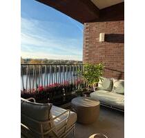 Traumwohnung in erster Reihe an der Elbe – 4 Zimmer, 104 m² - Dresden Neustadt