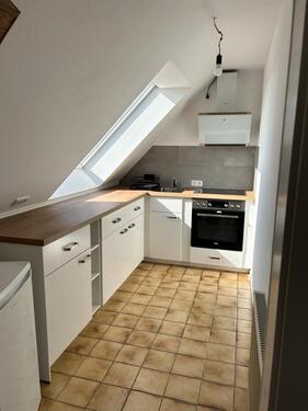 Foto - 3 Zimmer DG Wohnung - 740,00&nbsp;EUR Kaltmiete, ca.&nbsp; 68,00&nbsp;m&sup2;