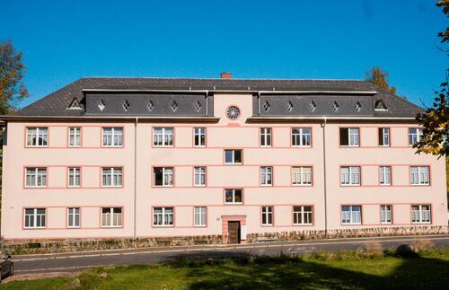 Foto - Helle geräuminge Wohnung für Singels oder Paare