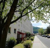 Zweiraumwohnung mit Dusche im Erdgeschoss - Zella-Mehlis
