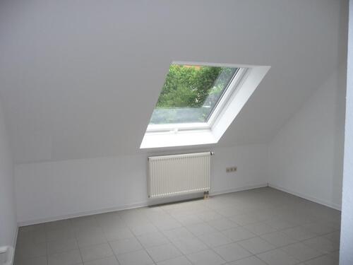 Foto - Dachgeschoßwohnung in Niederaula zur Miete