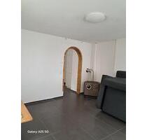 Wohnung im EG in Landau ab 1.4.2026 zu vermieten. - Landau an der Isar